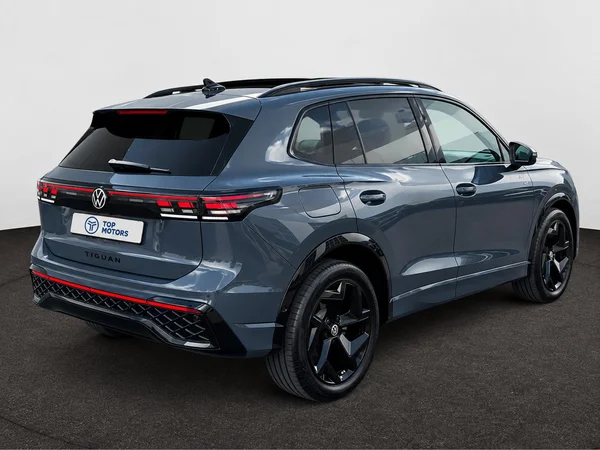 VOLKSWAGEN Tiguan (2026) — foto 12 van 12