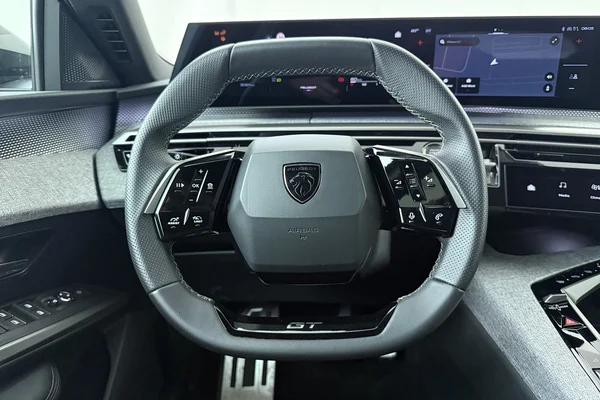 Peugeot 5008 (2025) — foto 2 van 23