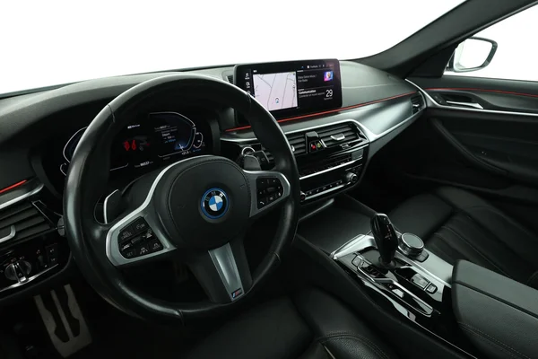 BMW 5-serie (2022) — foto 2 van 16