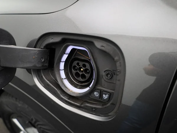 Ford Kuga (2023) — foto 9 van 45