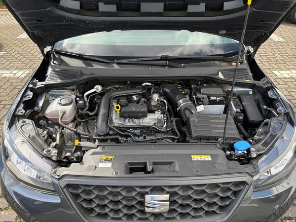 SEAT Arona (2023) — foto 17 van 24