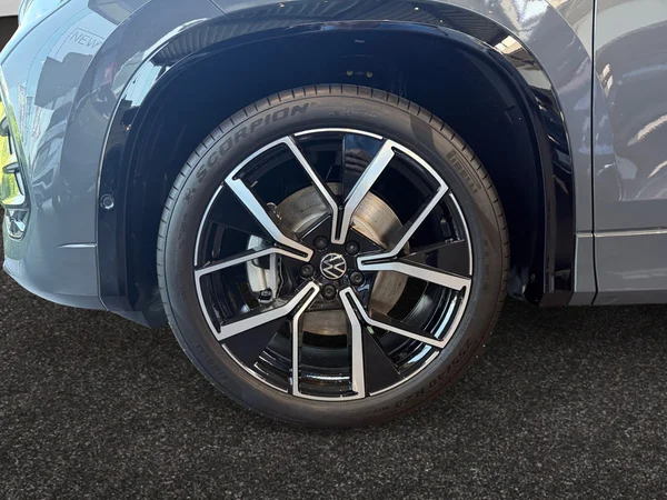 VOLKSWAGEN Tayron (2026) — foto 9 van 12