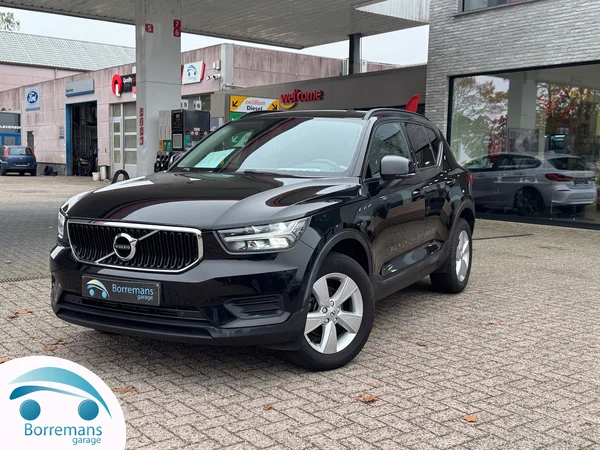 Volvo XC-40 (2022) — foto 36 van 40