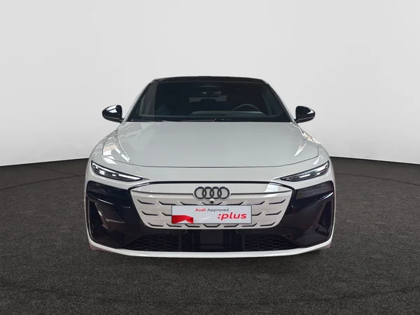 AUDI A6 Sportback e-tron (2025) — foto 8 van 17