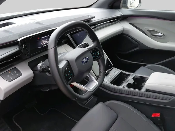 Ford Explorer (2025) — foto 12 van 14