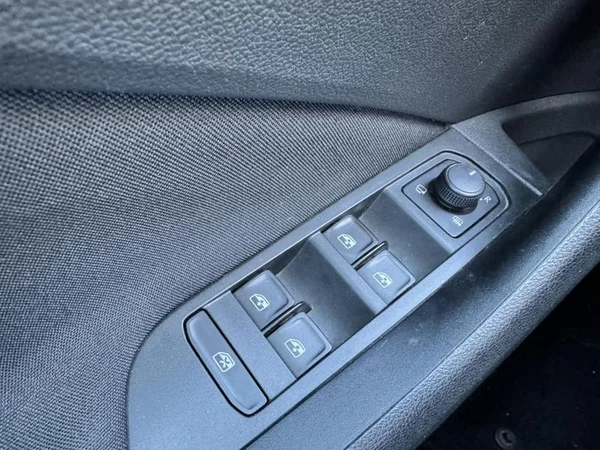 SKODA Kamiq (2020) — foto 5 van 29