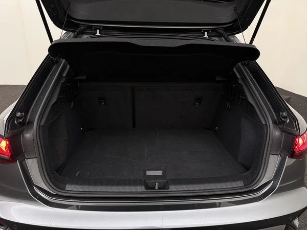 AUDI A3 Sportback (2025) — foto 4 van 18