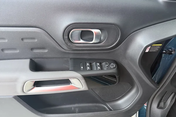 Citroen C5 Aircross (2019) — foto 8 van 26
