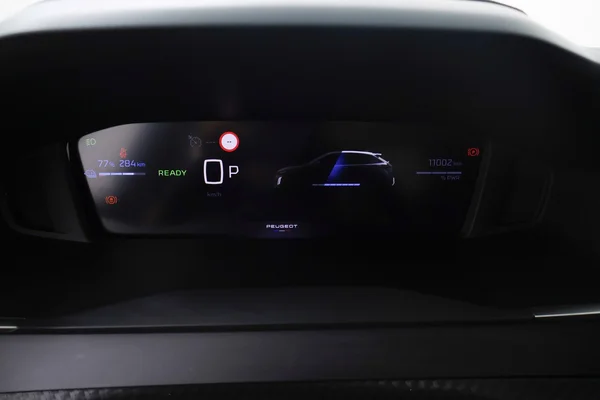 Peugeot E-208 (2025) — foto 5 van 74
