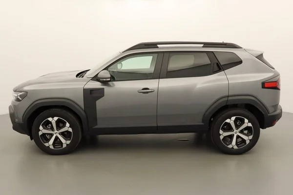 Dacia Duster Hybrid (HEV) (2026) — foto 25 van 30