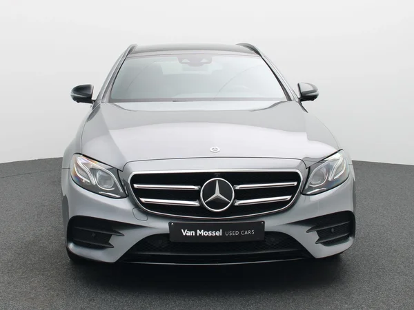 Mercedes-Benz E-Klasse (2020) — foto 23 van 32