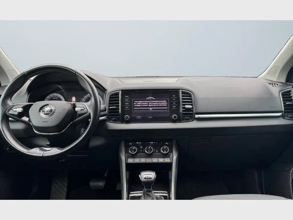 Skoda Karoq (2021) — foto 6 van 29
