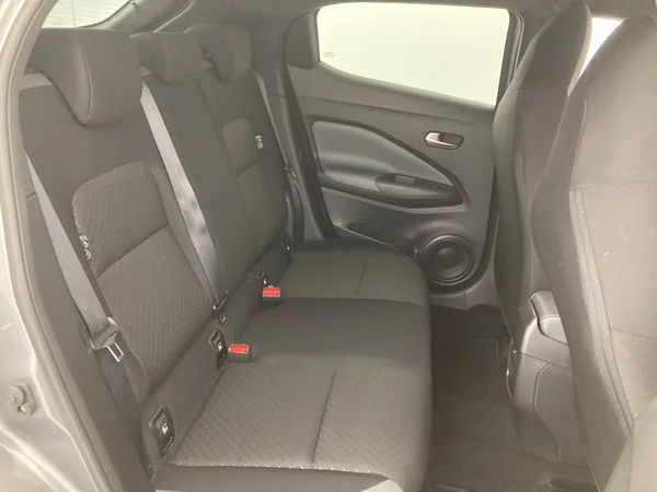 NISSAN Juke (2022) — foto 15 van 27
