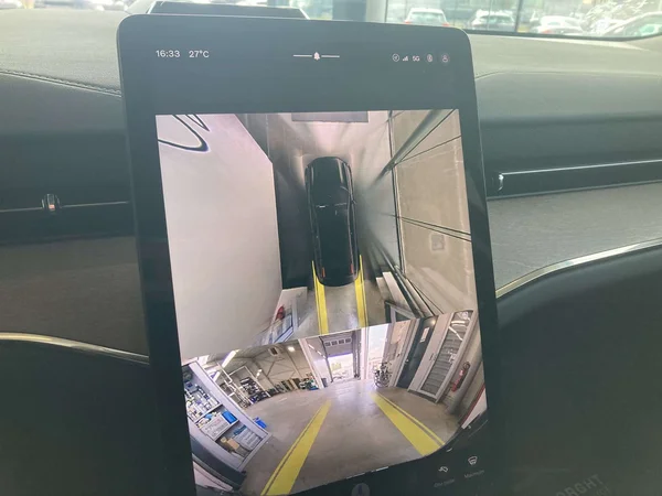 Volvo ES90 — foto 4 van 19