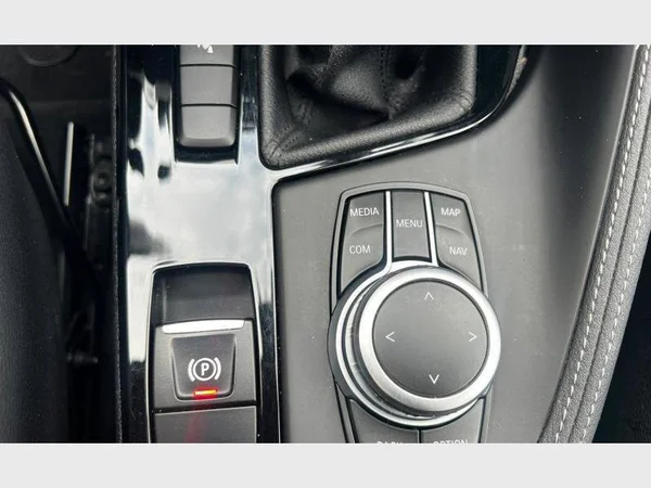 BMW X1 (2022) — foto 11 van 25