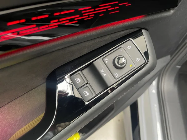 VOLKSWAGEN ID.7 (2023) — foto 7 van 16