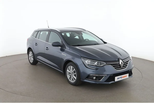 Renault Megane (2020) — foto 14 van 16