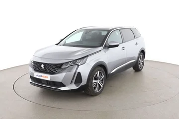 Peugeot 5008 (2021)