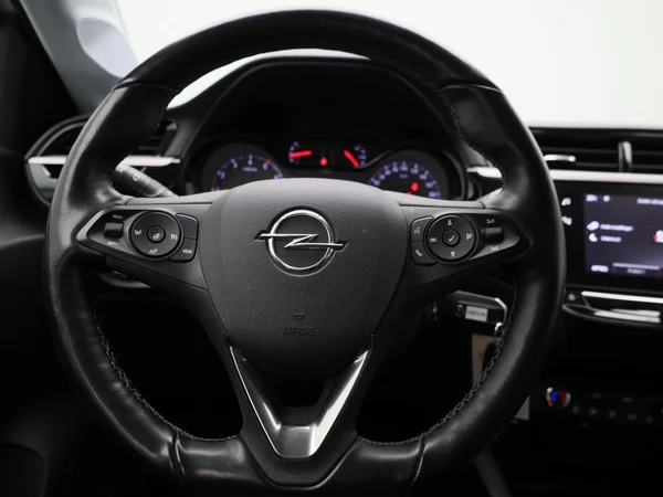 Opel Corsa (2023) — foto 34 van 36