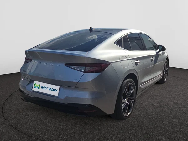 SKODA Enyaq Coupé (2025) — foto 21 van 24