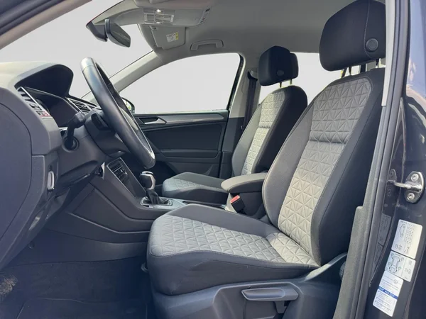 VOLKSWAGEN Tiguan eHybrid (PHEV) (2022) — foto 22 van 22