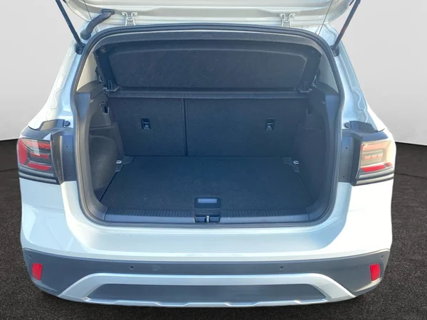 VOLKSWAGEN T-Cross (2025) — foto 9 van 19