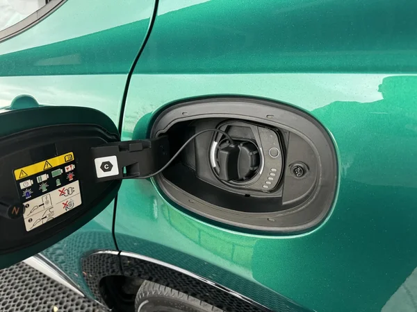 Alfa Romeo Tonale (2023) — foto 13 van 23