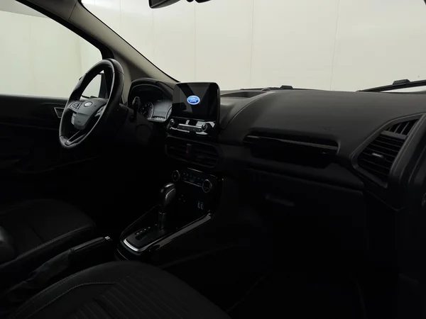FORD EcoSport (2018) — foto 3 van 28