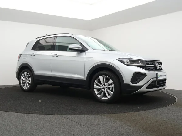 VOLKSWAGEN T-Cross (2025) — foto 18 van 23