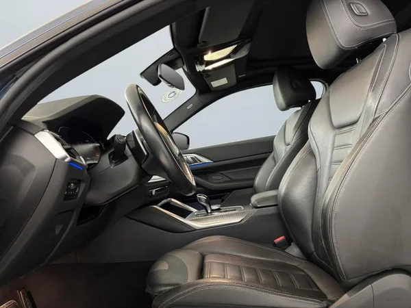 BMW 4 Coupé (G22) (2021) — foto 2 van 17