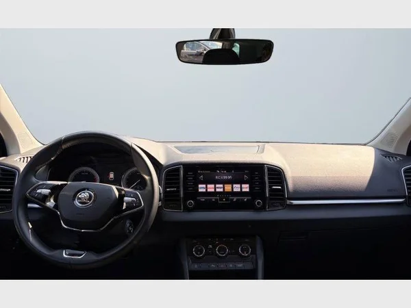 Skoda Karoq (2022) — foto 4 van 27
