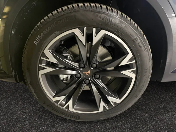 CUPRA Formentor (2025) — foto 13 van 15