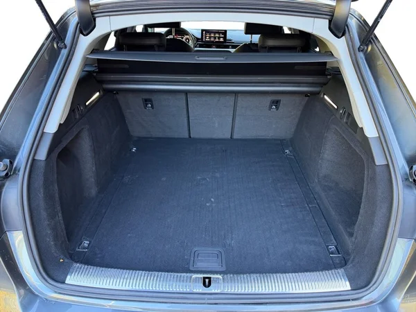 AUDI A4 Avant Dsl (2023) — foto 8 van 17