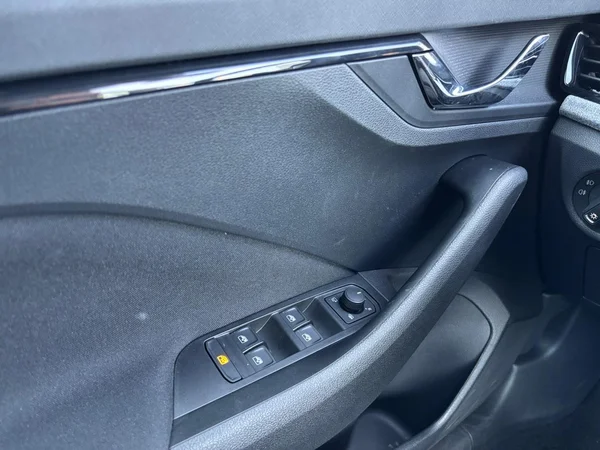 SKODA Kamiq (2026) — foto 7 van 22