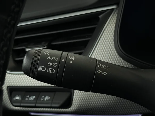 RENAULT Arkana (2021) — foto 16 van 28