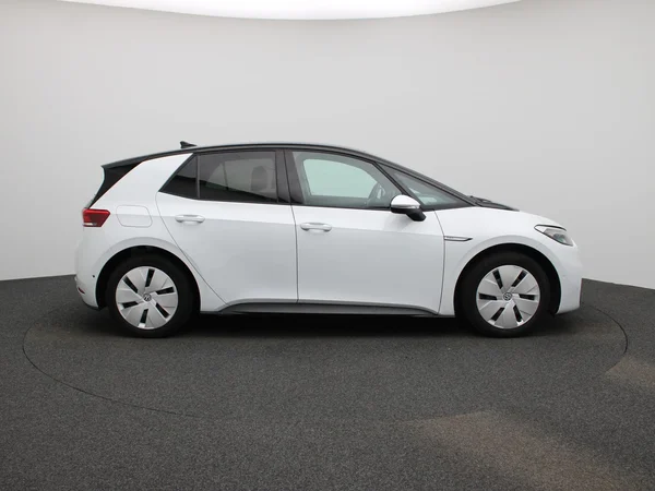 Volkswagen ID.3 (2022) — foto 41 van 43