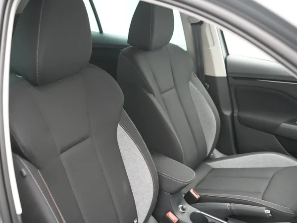 SKODA Kamiq (2026) — foto 7 van 28