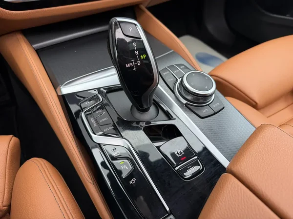 Bmw 530 (2022) — foto 15 van 33