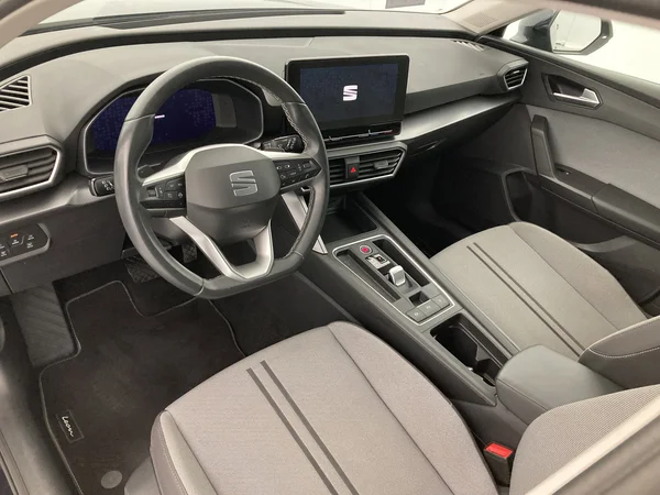 SEAT Leon ST (2022) — foto 5 van 36