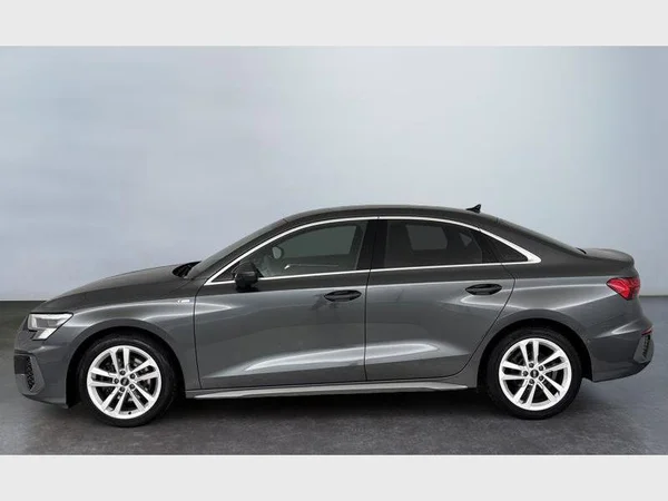 Audi A3 Sedan (2021) — foto 10 van 15