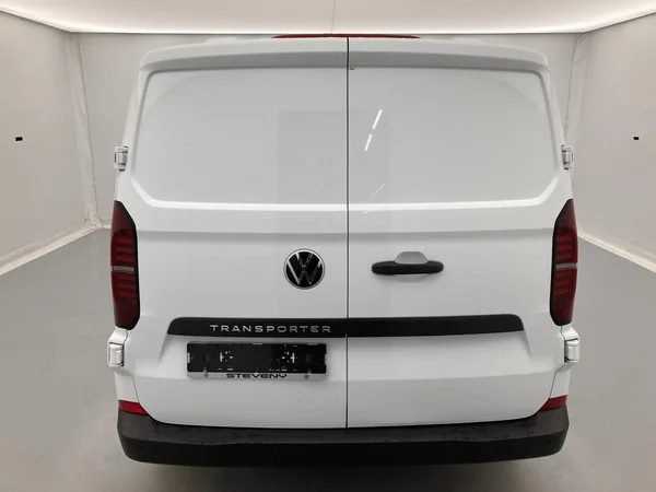 VOLKSWAGEN Transporter T7 30 Fou Swb Dsl (2025) — foto 33 van 45