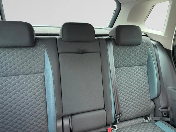 VOLKSWAGEN Tiguan (2020) — foto 10 van 24