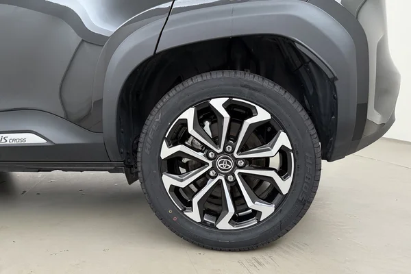 Toyota Yaris Cross Hybrid (HEV) (2025) — foto 15 van 18