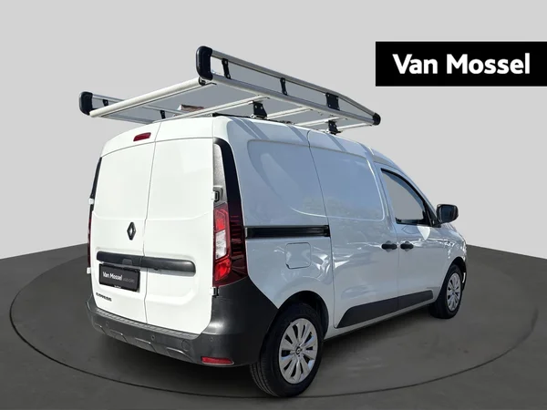 Renault Express (2023) — foto 13 van 18