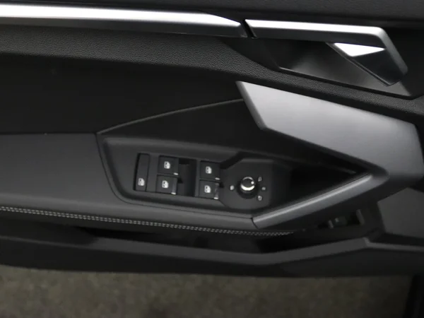AUDI A3 Sportback PHEV (2025) — foto 3 van 25