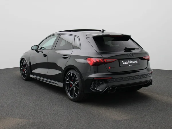 Audi RS3 (2024) — foto 12 van 65