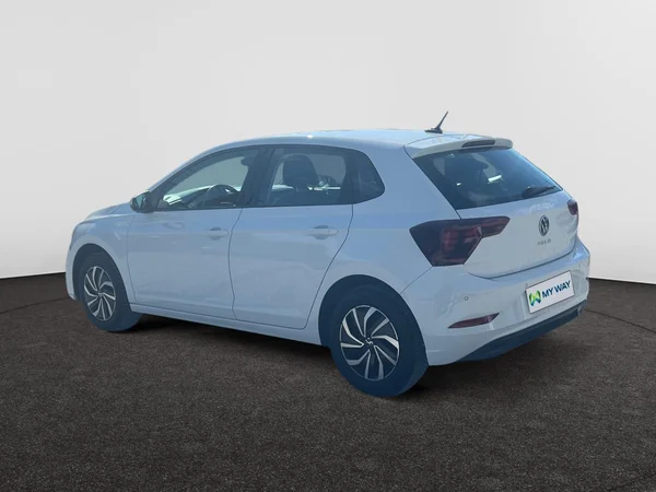 VOLKSWAGEN Polo (2024) — foto 8 van 18