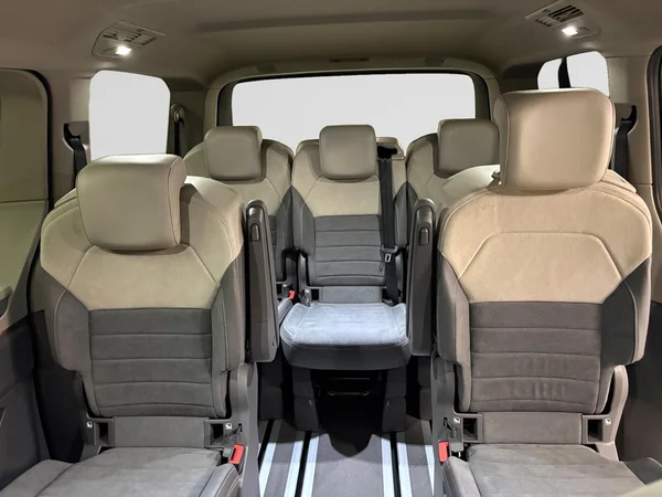 VOLKSWAGEN Multivan T7 Long Dsl (2026) — foto 5 van 15