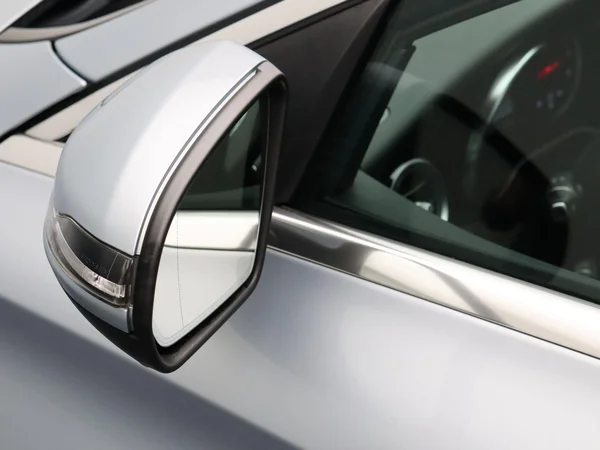 Mercedes-Benz C-Klasse (2016) — foto 28 van 29