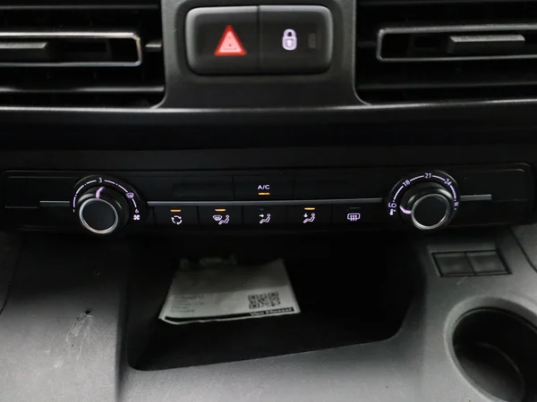 Opel Combo Life (2023) — foto 11 van 38